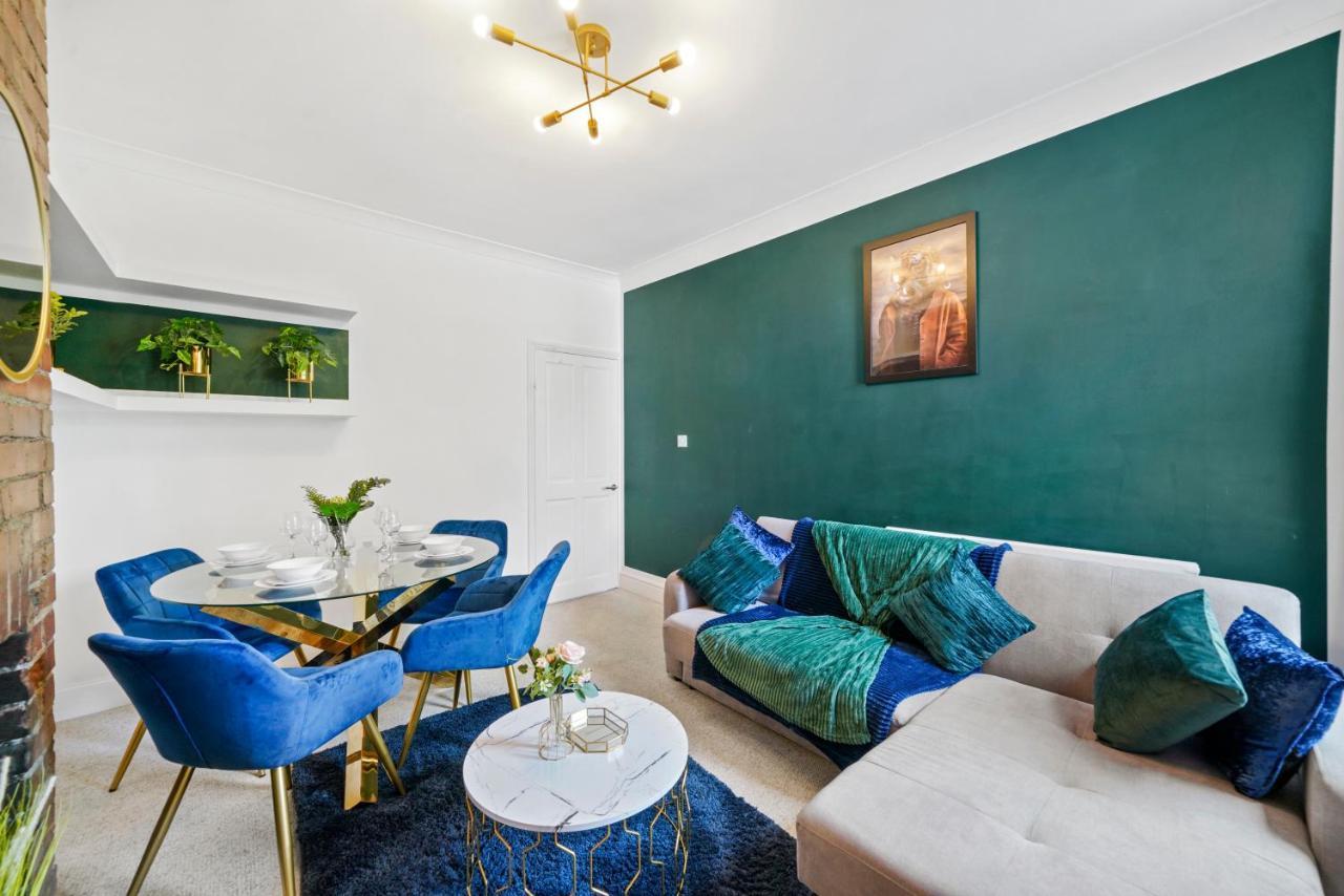 The Emerald Gem - Overlooking The Park Apartment Бристол Екстериор снимка
